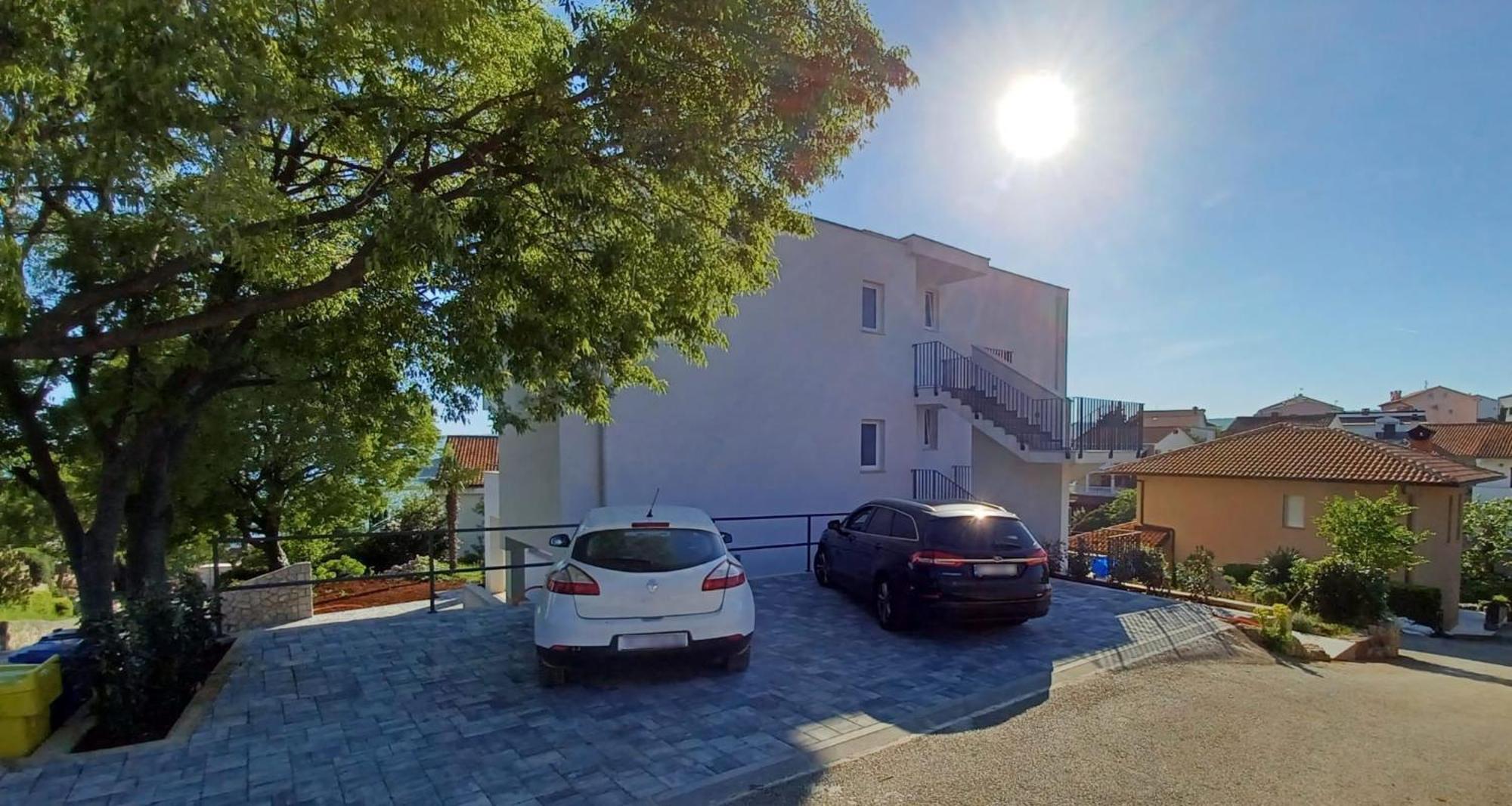 Apartments Daria Krk Town Exterior foto